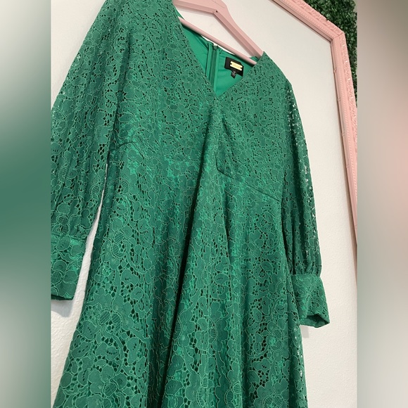 Alexia Admor Green Lace Dress - size 12 - Picture 3 of 4